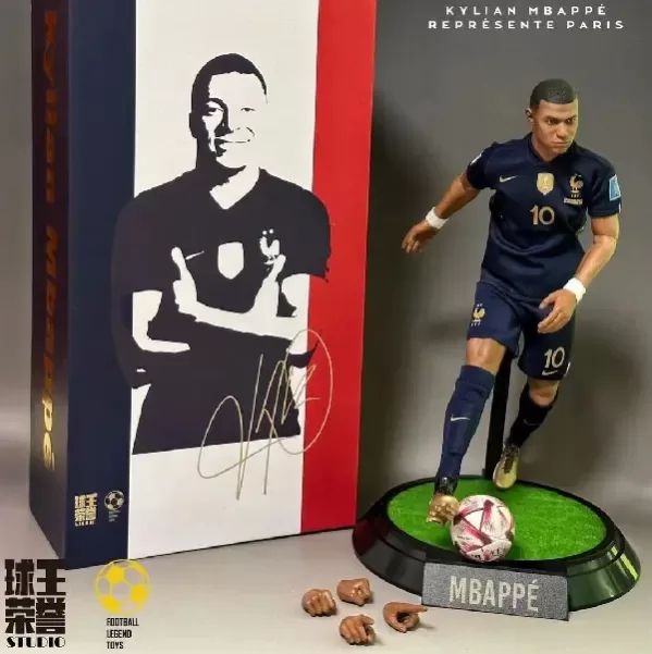 华体会体育官网姆巴佩皇家马德里2026赛季银河战舰领航者1:6限量版手办雕像
